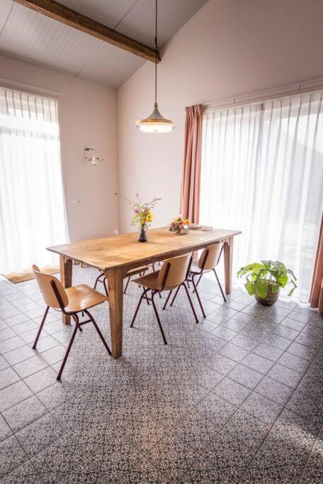 De Kaasmakerij - Ruim Vakantiehuisje Op Huize Blokland Hem Bagian luar foto
